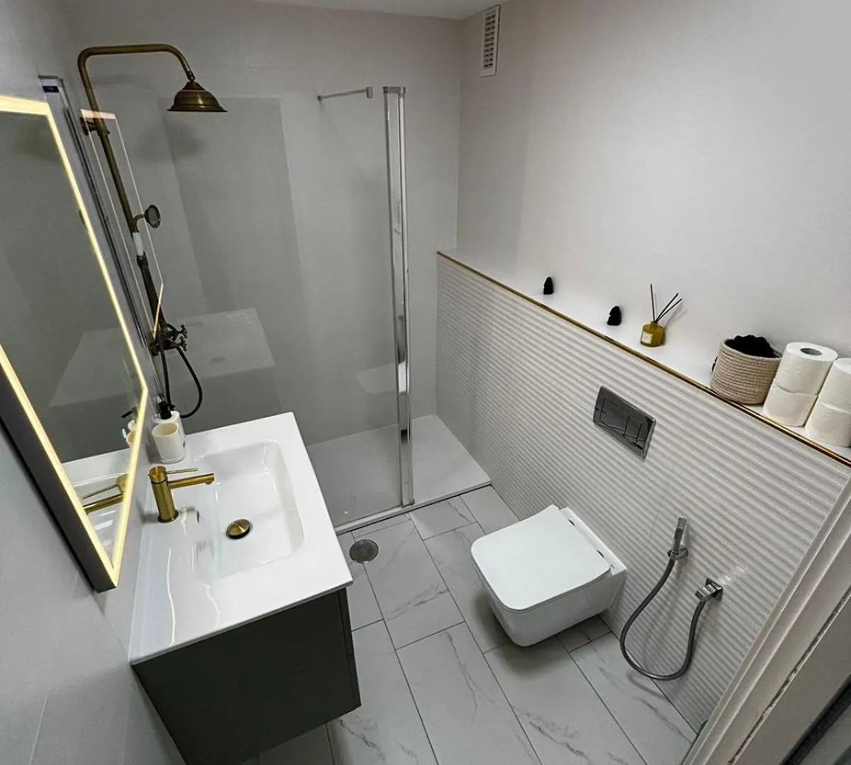 Apartment La Terraza De Benal, 3 Bedrooms With Sea View, 100 M2 Benalmadena
